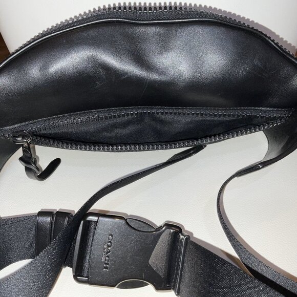 Authentic Coach Terrain Belt Bag No. F78727 - Picture 5 of 8